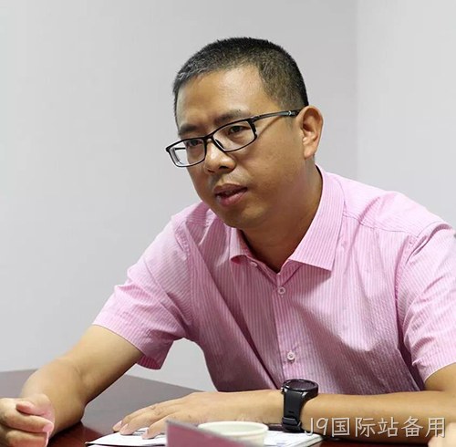 J9国际站备用副董事长、副总经理 赵春建 J9国际站备用副董事长、副总经理 赵春建